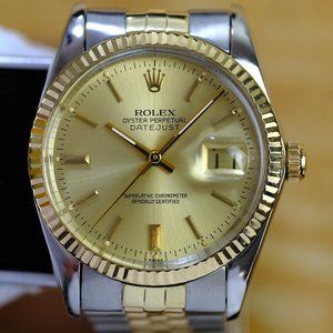 Rolex Mens Datejust Champagne Dial W/Papers